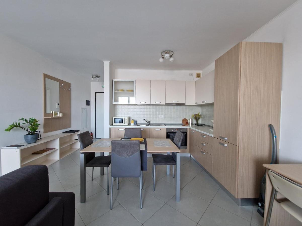 Appartamento Central Skystudio Timisoara Esterno foto