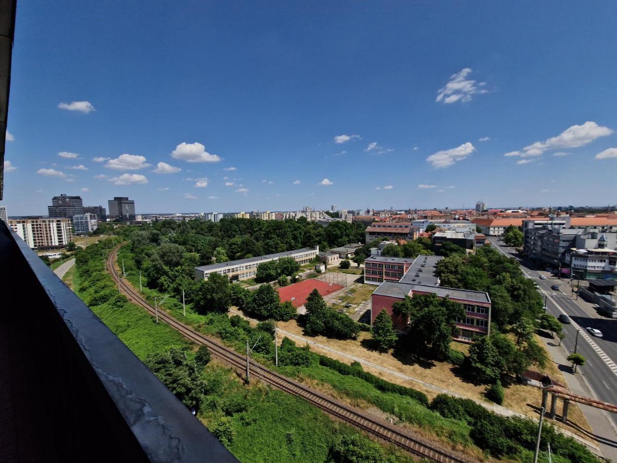 Appartamento Central Skystudio Timisoara Esterno foto