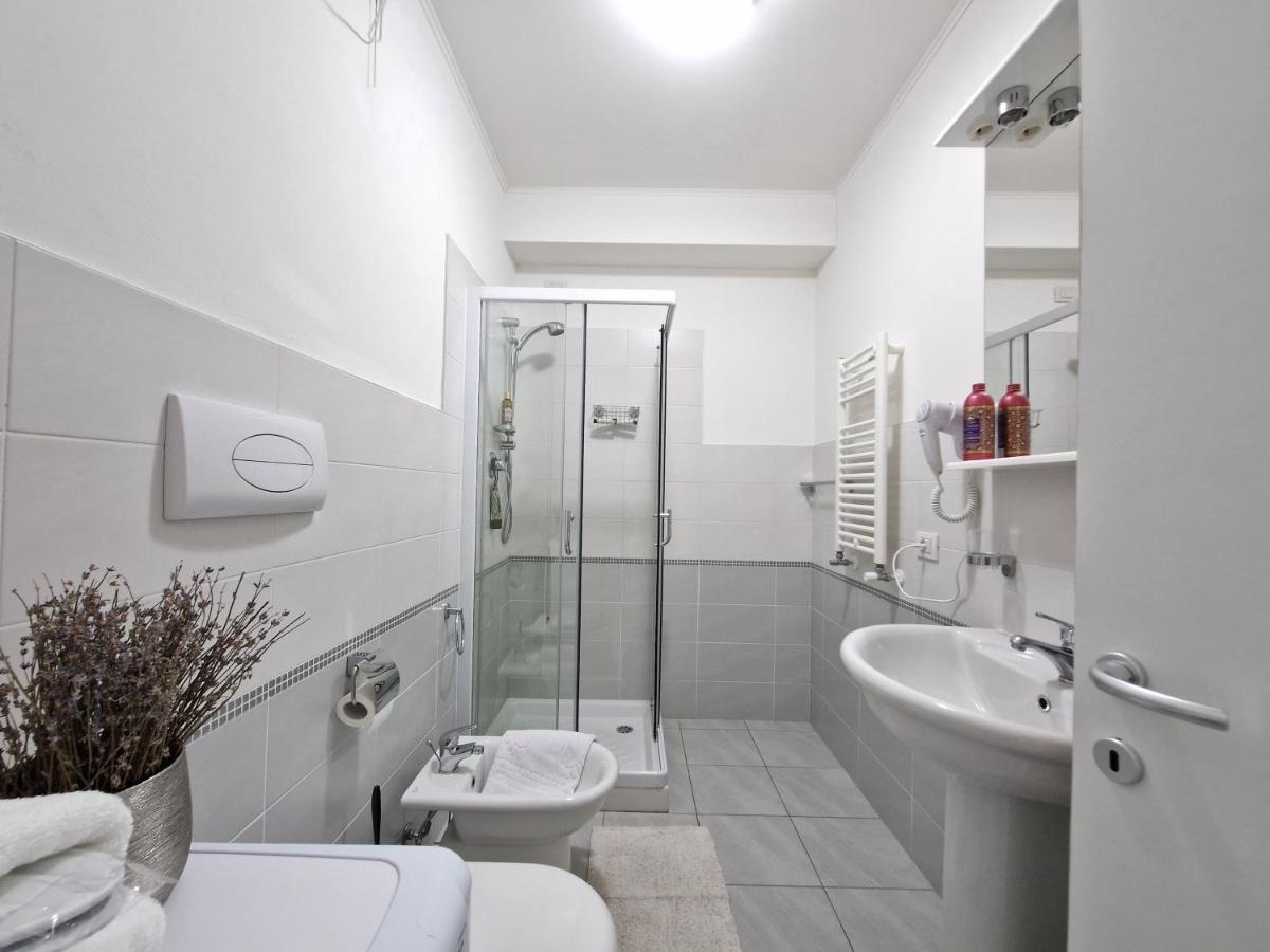 Appartamento Central Skystudio Timisoara Esterno foto