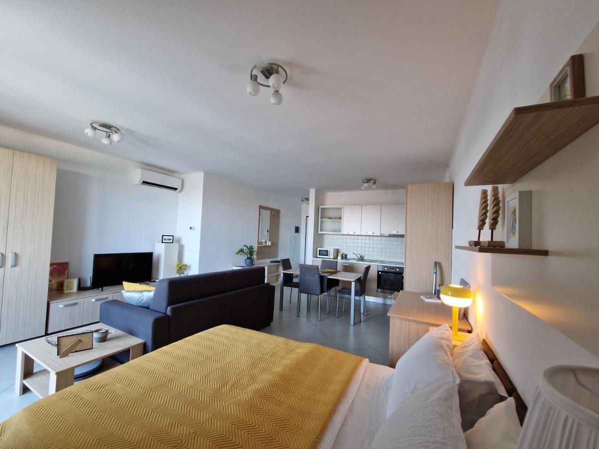 Appartamento Central Skystudio Timisoara Esterno foto
